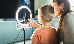 Avustralya’da 16 yaş altına sosyal medya yasağına güçlü destek