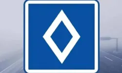 Baklava dilimli trafik tabelası tanıtıldı