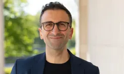 Baskılara yılmadı: Almanya’nın ikinci Türk Belediye Başkanı Samet Yılmaz oldu!