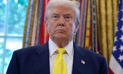 'Şüpheli nesne' sebebiyle Trump'ın Air Force uçağına rota değiştirtti!