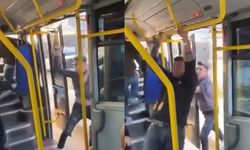 Bursa’da elindeki satırla dehşet saçtı! Otobüste saldırı anı kamerada