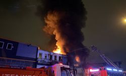 Bursa'da plastik kalıp atölyesinde yangın! Alevler iş yerine sıçradı