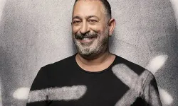 Cem Yılmaz’ın CMXXIV gösterisi bugün Netflix’te yayınlandı