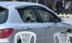 Düğün töreninde kan donduran olay! Husumetlilerin karşılaşması çatışmaya döndü: O baba kurtarılamadı