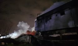 Esenyurt’u ayağa kaldıran fabrika yangını! Saatlerce söndürülemedi