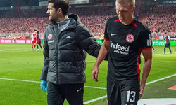 Almanya’da tartışma yaratan karar: Doktor tedavi etti, işinden oldu!