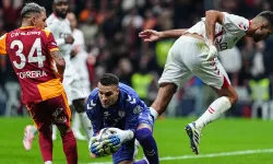 Galatasaray maçında tartışmalı pozisyon! Bitnel net konuştu: 'Penaltı olmalıydı'