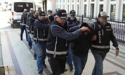 Göçmen kaçakçılığı operasyonu! 972 düzensiz göçmen yakalandı