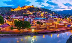 Gürcistan’dan turistlere yeni zorunluluk: Yeni turizm yasası 1 Ocak'tan itibaren geçerli olacak!