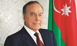 Tarihte bugün: Azerbaycan'ın mimarı Haydar Aliyev 22 yıl önce bugün hayatını kaybetti! Aliyev kimdir, kaç yıl iktidardı?