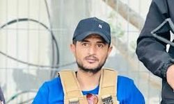 İsrail'in haydutluğunu yapıyordu: Gazzeller, çete liderinin ölümünü tatlı dağıtarak kutladı