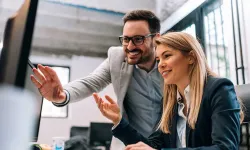 İş yerinde alevlenen yasak ilişkiler! Sadakatsizlik en çok bu mesleklerde görüldü