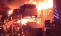 Japonya'da buzlanma kabusu: 50 araç zincirleme kazaya karıştı