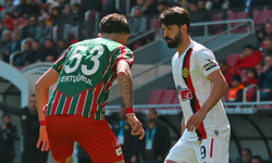 Tribünde dostluk rüzgârı: Karşıyaka ve Eskişehirspor’dan bilet jesti