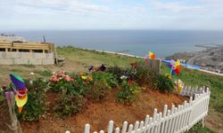 Trabzon’da deniz manzaralı mezarlığa yoğun talep