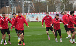 Samsunspor’da AEK mesaisi tamamlandı: Gözler kritik maça çevrildi