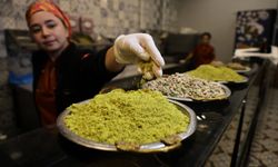 Tatlıda dolandırıcı tuzağı: Fıstık yerine bakın ne kullanıyorlar!