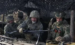 Lahey’de kritik zirve: Ukrayna savaşının zararları için komisyon kuruluyor