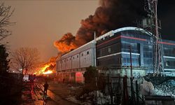 Son dakika: Esenyurt'ta fabrika yangını: Ekipler bölgeye sevk edildi!