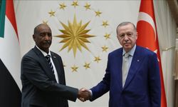 Cumhurbaşkanı Erdoğan, Abdulfettah el-Burhan'la bir araya geldi