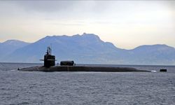 Ukrayna Novorossysk Limanı'nda Rus denizaltısına saldırdı!