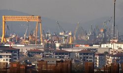 Tuzla Tersanesi’nde korku dolu dakikalar! Gemide yangın çıktı