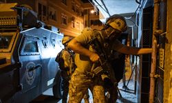 Ülke genelinde dev FETÖ operasyonu: 121 şüpheli yakalandı!