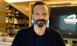 Ünlü yapımcı Timur Savcı yasaklı madde operasyonuyla gözaltına alındı