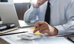 Üst düzey bürokratlara 30 bin liralık zam düzenlemesi iptal edildi!