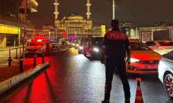 Başkentte yılbaşı tedbirleri: 19 bin 242 emniyet personeli sahada!