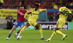Fenerbahçe ilk yarıda üstün: 1-0