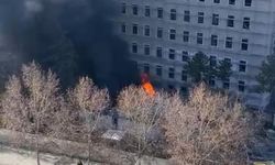 İçişleri Bakanlığı yerleşkesinde konteyner yangını