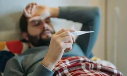 Ateş nasıl düşer, ateş düşürmek için neler yapılmalı?