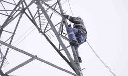 Bakan Bayraktar: 'Ekiplerimiz enerji akışı için durmadan çalışıyor'