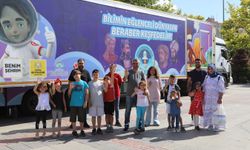 Bilim tırı sömestr coşkusu Lale Meydanı’nda final yapıyor