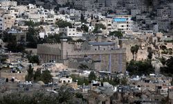 Filistin'deki camileri hedef almaktan vazgeçmiyorlar