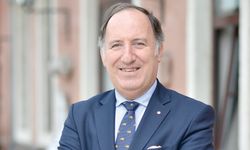 Cem Gürdeniz sert çıktı: 'Hükümranlık kehanet projelerine teslim edilemez'