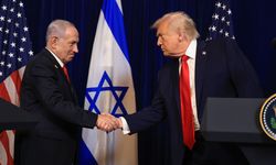 Donald Trump ve Netanyahu el sıkıştı: Bir sonraki hedef İran mı?
