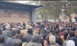 Halep'te çıkan çatışmalara ilişkin Diyarbakır'da yürüyüş düzenlendi