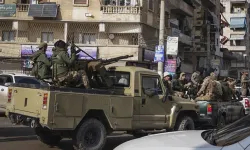 Halep'te YPG/SDG tahliyesi: Halk Türk bayraklarıyla kutladı