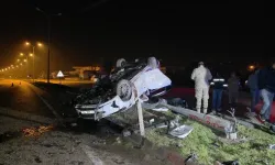 Hatay'da otomobil aydınlatma direğine çarptı: 1 yaşındaki bebek hayatını kaybetti!