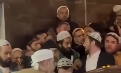 İzmir'de alışılmadık görüntüler! O isim şehre indi, sokaklar doldu taştı