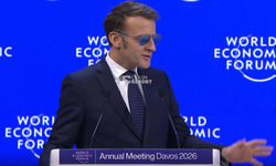 Macron'dan Davos'ta dikkat çeken çıkış: Anladığım kadarıyla savaşların birkaçı çözülmüş