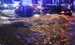 İzmir yine sular altında