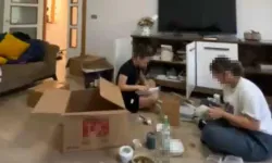 İzmir'de kız öğrencileri evinde çalıştırdığı iddia edilen öğretmen görevden uzaklaştırıldı