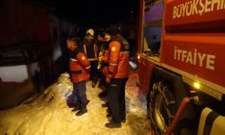 Malatya'da yangın paniği! Mahsur kalan kadın son anda kurtuldu