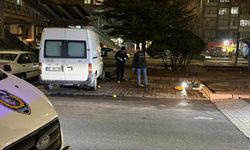 Kayseri'de kıyafet tartışması kanlı bitti! Yolda yürüyen üç kardeşe bıçakla saldırdı