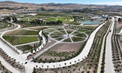 ATA Çiftliği Budama Kursu'nda 50 katılımcıya sertifika