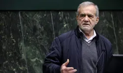 Pezeşkiyan'dan tarihi itiraf! Yetkililere seslendi: 'Suçu ABD'de aramayın'