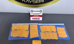 Polisin gözünden kaçmadı: Beze emdirilmiş yasaklı madde ele geçirildi